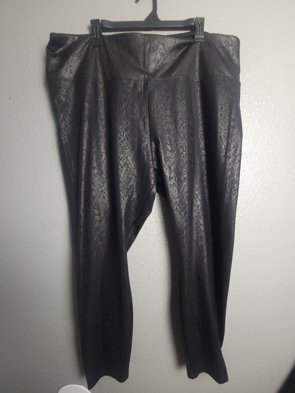 Simply Vera Vera Wang Women's Plus 2X Black High Rise Ankle Stretch Leggings